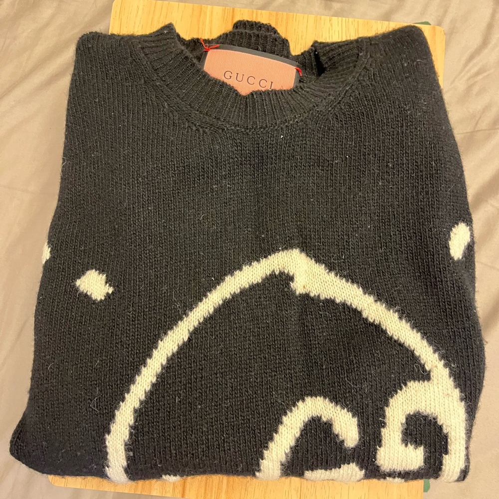 Gucci Monochrome Knit Sweater